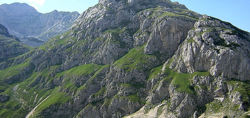 Čvorov Bogaz (2152 m)