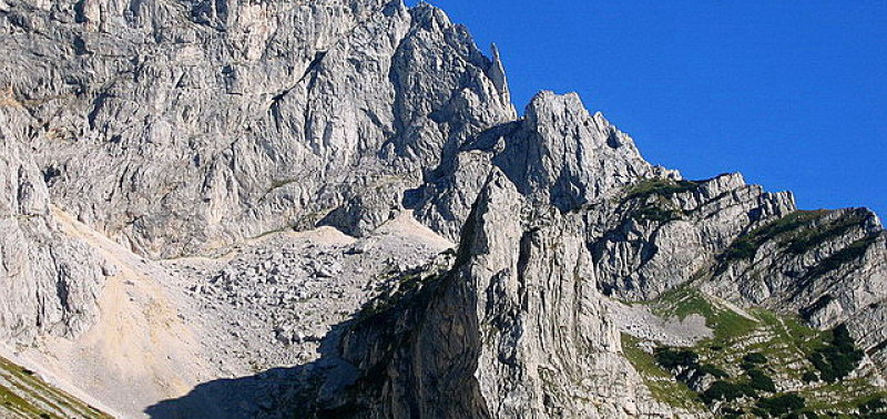 Đevojka  – Soa (2440 m)